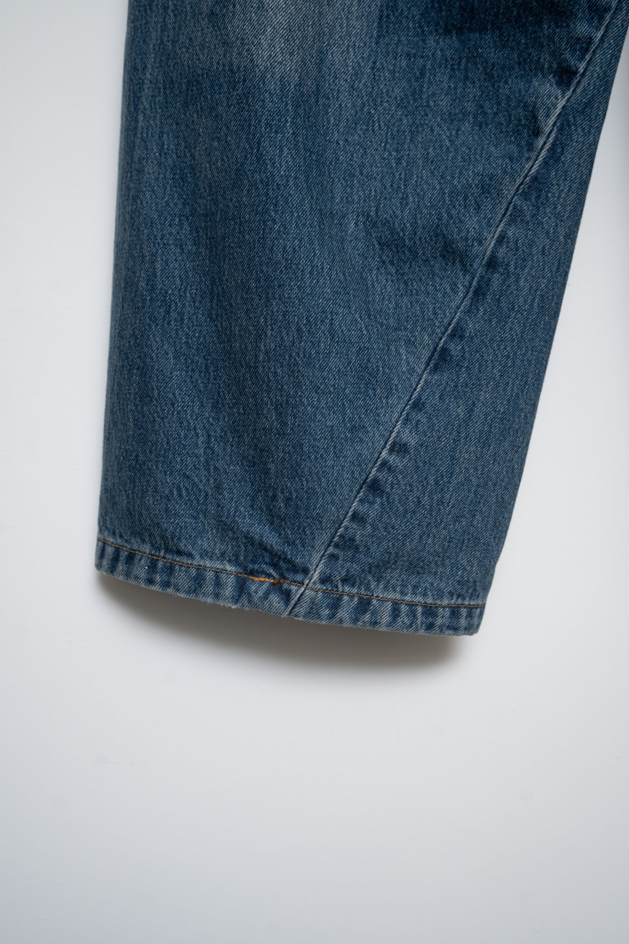 nu-P23 2005 DK Jeans
