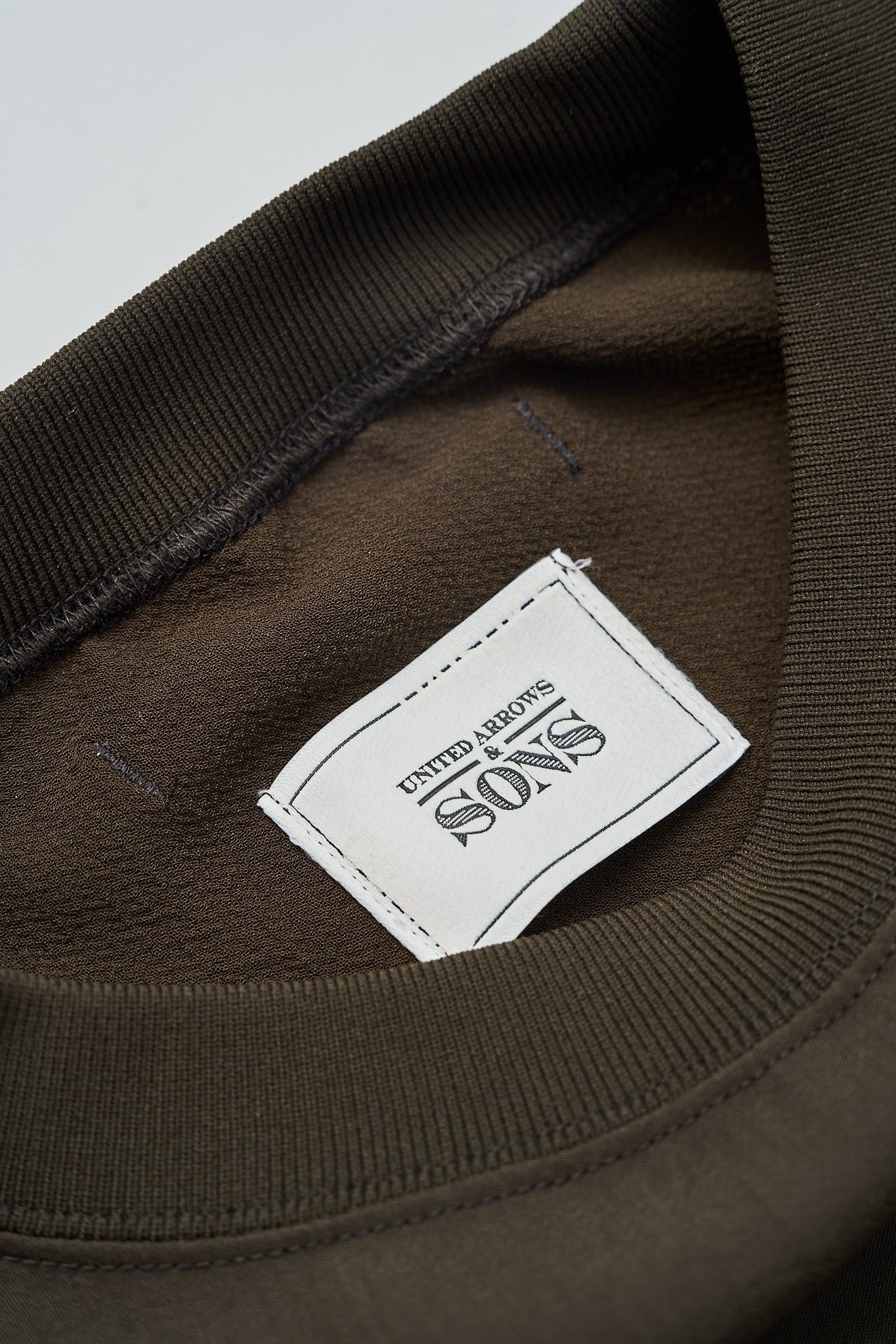 L/S T-Shirt
