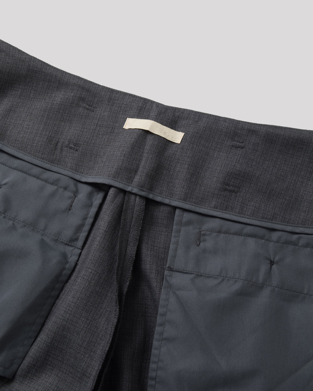 SAMBASHI - Airy Tropical Wool Touch Two-Tuck Slacks (Charcoal)