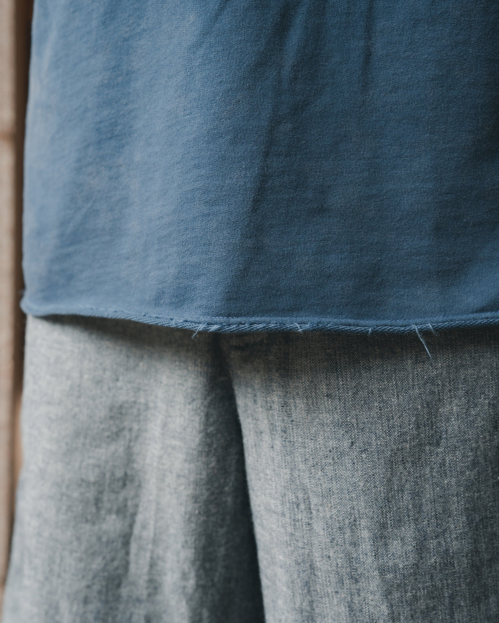 SAMBASHI - PreDye Cotton V-Neck Lucas French Terry