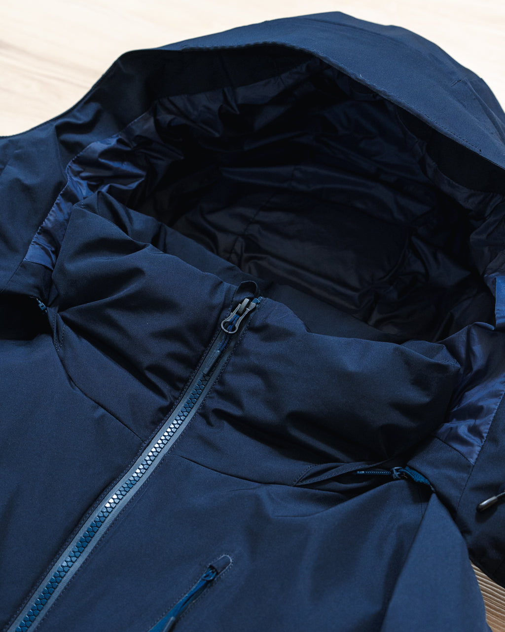 DAIWA LIFE STYLE - 091 Expedition Down Parka Gore-Tex